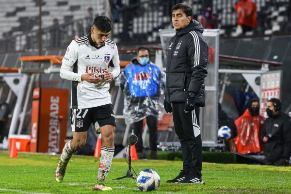 Quinteros aún podría esperar un fichaje más. (Foto: Agencia Uno)