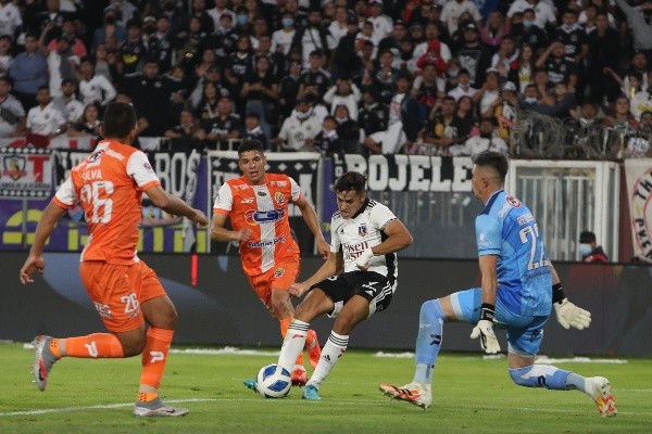 Solari no será más jugador de Colo Colo. | Foto: Agencia Uno