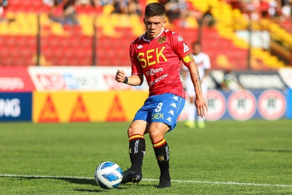 Víctor Felipe Méndez puede irse del fútbol chileno. (Foto: Agencia Uno)