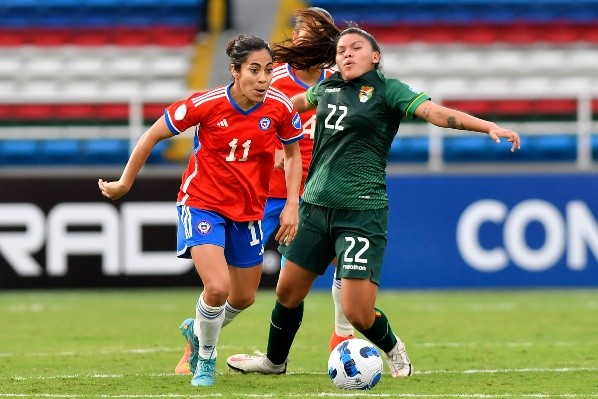 Chile necesita un triunfo ante las anfitrionas para clasificar a semis. (Foto: Getty Images)