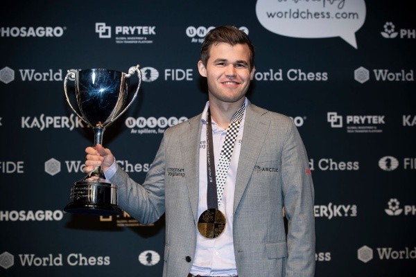 Magnus Carlsen campeón mundial de ajedrez en 2018