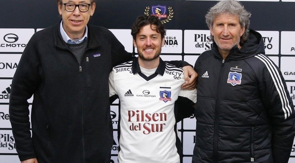 Marco Rojas ya luce los colores de Colo Colo. Foto: Comunicaciones Colo Colo