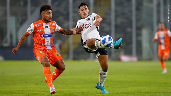 Solari creció mucho en su paso por el Cacique según Quinteros (Foto: Colo Colo)