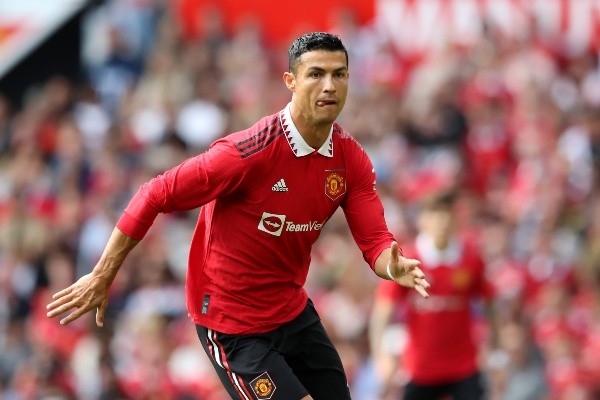 Cristiano Ronaldo no logra solucionar su salida del United. (Foto: Getty Images)