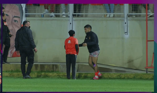 Nicolás Maturana quedó en calzoncillos tras ser el héroe de Cobreloa. |Foto: TNT Sports