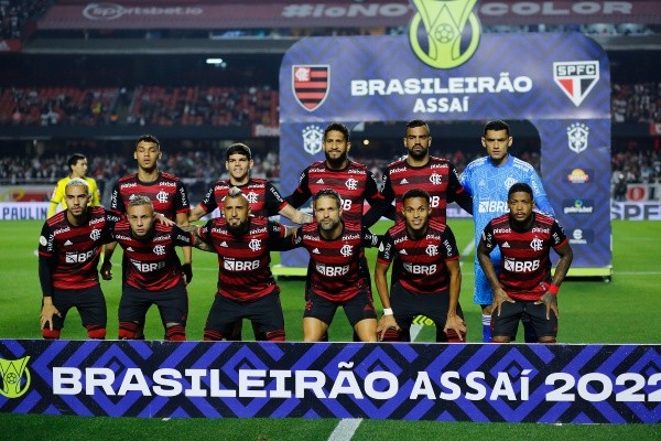 El Rey Arturo sigue sumando triunfos, minutos y titularidad en el Flamengo.