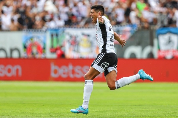 Pavez es clave en el mediocampo de Colo Colo (Agencia Uno)