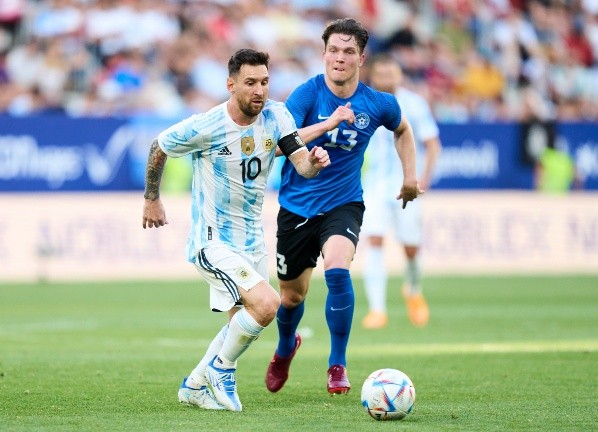 Scaloni admira la mentalidad ganadora de Messi como líder de Argentina (Getty)