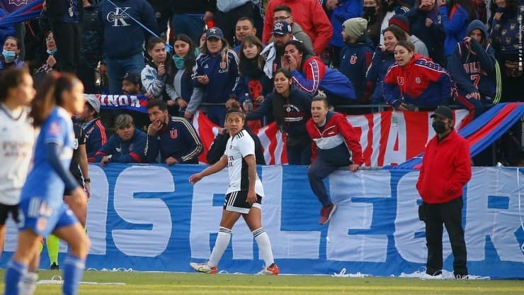 En el encuentro hubo incidentes con hinchas invitados al encuentro. Foto: Colo Colo.