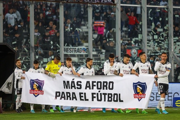 Colo Colo pide más aforo para el fútbol. | Foto: Agencia Uno
