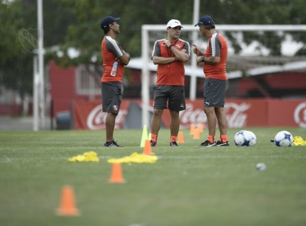 Holan estuvo en Independiente entre las temporadas 2016-17 y 2018-19. | Foto: Archivo