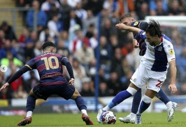 Ben Brereton Díaz se deja querer por la Premier League mientras lucha con el Blackburn Rovers. Foto: Getty Images