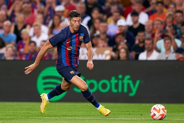 Robert Lewandowski ya tiene espacio en el Barcelona y puede debutar contra el Rato Vallecano.