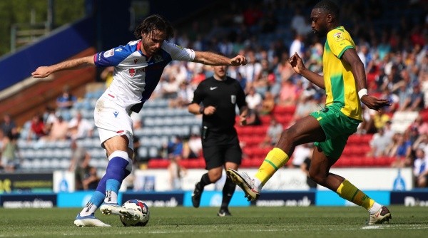 Not Released (NR) EDITORIAL USE ONLY. No use with unauthorized audio, video, data, fixture lists, club/league logos or 'live' services. Online in-match use limited to 120 images, no video emulation. No use in betting, games or single club/league/player pub