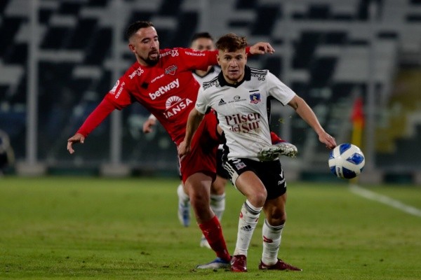 Colo Colo vs Ñublense en el Campeonato Nacional