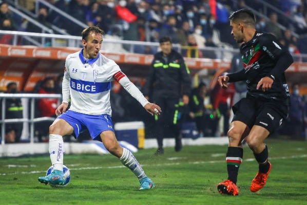 Fuenzalida podría quedar fuera del adiós de San Carlos de Apoquindo. | Foto: Agencia Uno