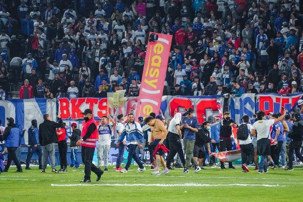 Incidentes en el cierre de San Carlos de Apoquindo