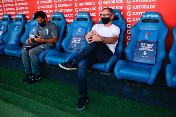 Holan se reencuentra con el Nacional. | Foto: Agencia Uno