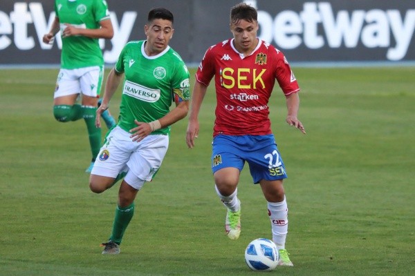 Yáñez dice que solo está enfocado en Unión Española. Foto: Agencia Uno.