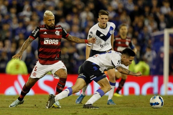 Vidal vio acción en el triunfazo de Flamengo ante Vélez por Copa Libertadores. | Foto: Flamengo