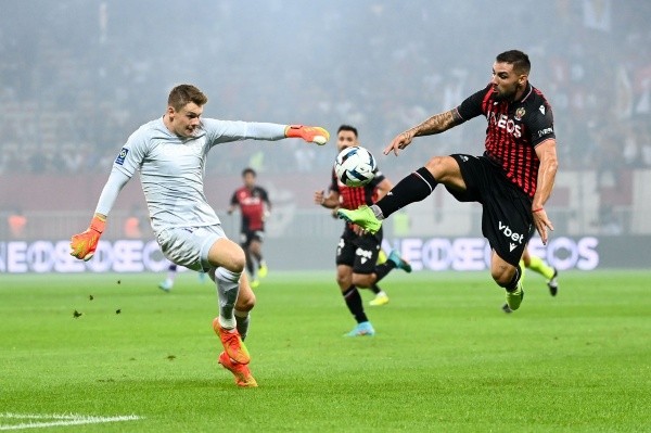 El meta de MónacoAlexander Nübel apura a la delantera de Niza (Ligue 1)