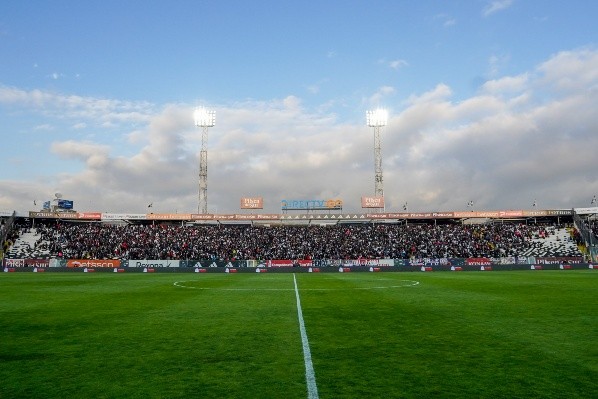 El sueño de la remodelación del Monumental se acerca para los hinchas albos. | Foto: Guille Salazar