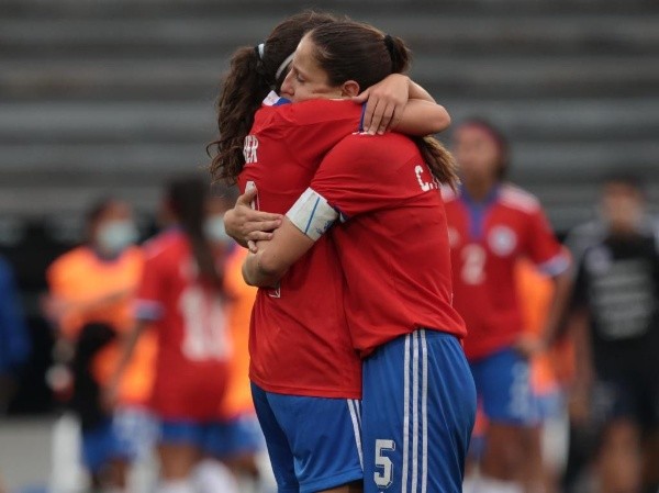 Rovner y Figueroa estarán convocadas al mundial sub 17. (La Roja)