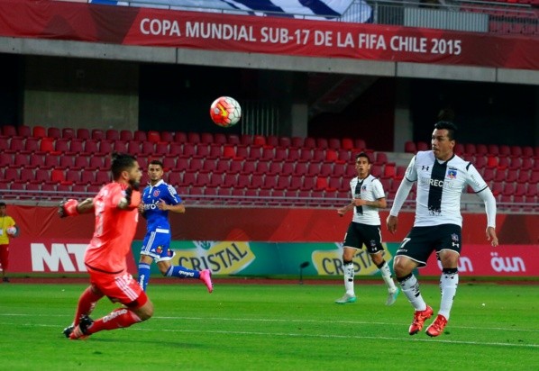 Johnny Herrera y Esteban Paredes