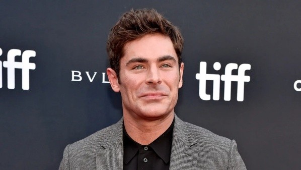 Zac Efron finalmente explica el radical cambio en la forma de su rostro.(Foto: Getty)