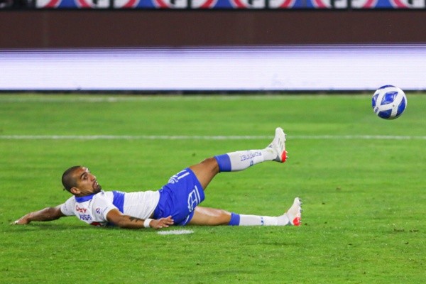 Branco Ampuero de Universidad Católica