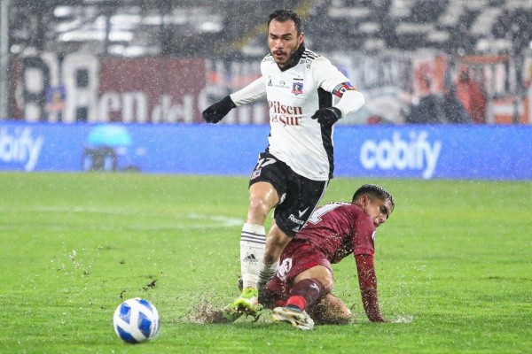 Gabriel Suazo se dedicó al fútbol y le apuntó medio a medio (Agencia Uno)