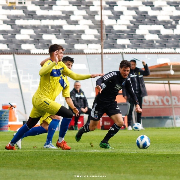 Kiwi Rojas anotó el segundo gol de Colo Colo en el amistoso ante Barnechea (Foto: Colo Colo)