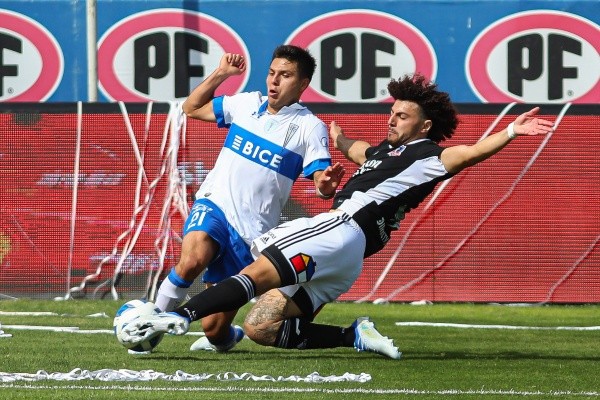 Colo Colo y Universidad Católica se verán las caras este martes a partir de las 19:00 horas. Foto: Agencia Uno