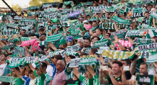 El Benito Villamarín asegura llenazos toda la temporada. (Foto: Imago)