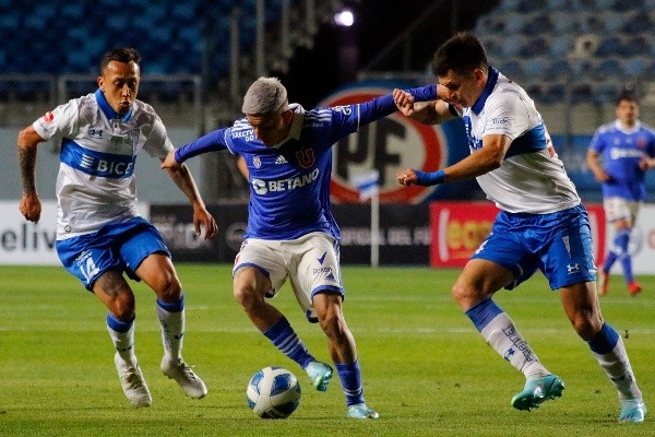 La U avanzó a semis de Copa Chile tras ganarle a la UC (Agencia Uno)