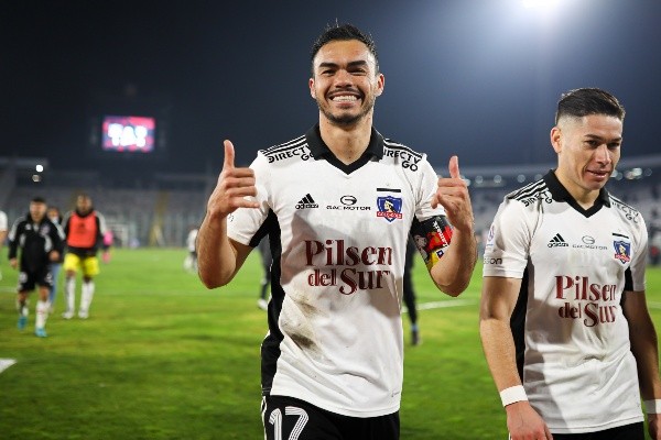 Suazo puede cumplir su sueño de jugar en Europa