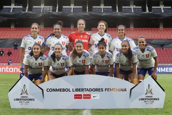 El DT Carlos Véliz analizó la derrota de la U contra Palmeiras en Copa Libertadores Femenina.