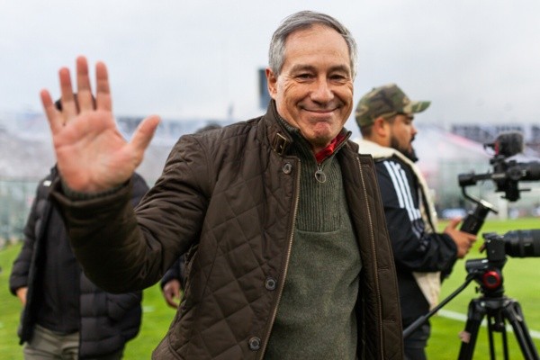 Ariel Holan de Universidad Católica