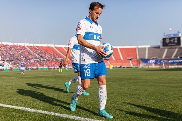 Fuenzalida no continuará en Universidad Católica. | Foto: Agencia Uno