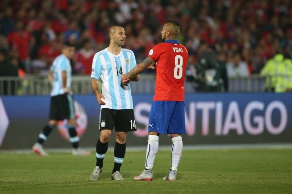 Mascherano sigue lamentando las finales contra Chile | Agencia UNO