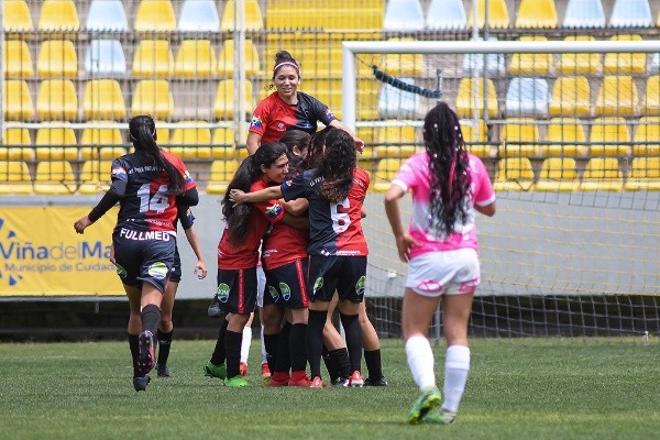 Antofagasta alcanzó su cuarta victoria y mantiene su racha perfecta. (campeonatochileno.cl)