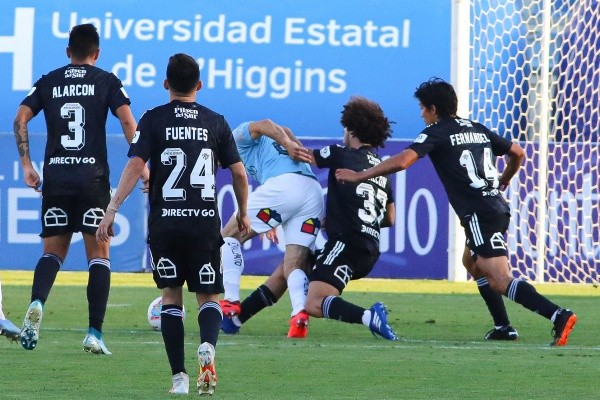 Maximiliano Falcón no olvida el penal cometido a O’Higgins que llevó a Colo Colo a jugar la Promoción. Foto: Agencia Uno