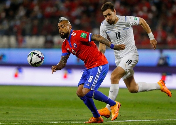 Arturo Vidal seguirá jugando por la selección chilena pese a sus mensajes en redes sociales. Foto: Getty Images