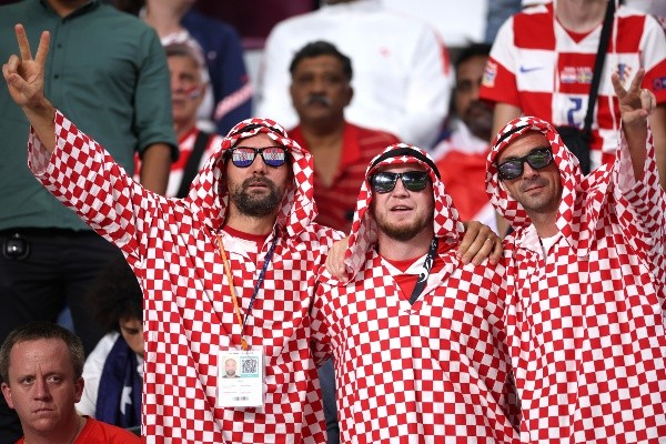 Los hinchas croatas gozaron en Qatar en el duelo ante Canadá (Getty)