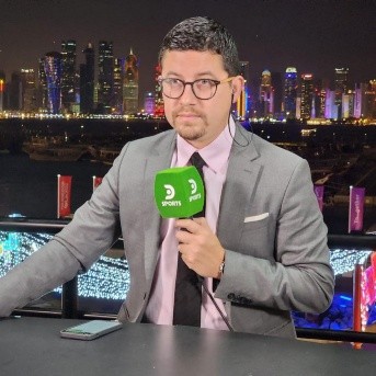 Daniel Navas en la cobertura de DSports en el Mundial de Qatar 2022. (Instagram).