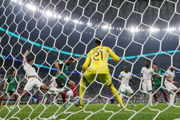 Henry Martin anotó el primer gol de México en la improductiva victoria ante Arabia Saudita. (Getty Images 2022).