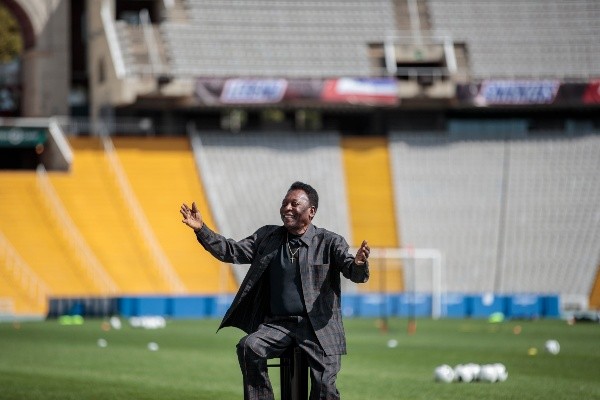 Pelé sacó la voz tras unos supuestos problemas de salud. | Foto: Getty