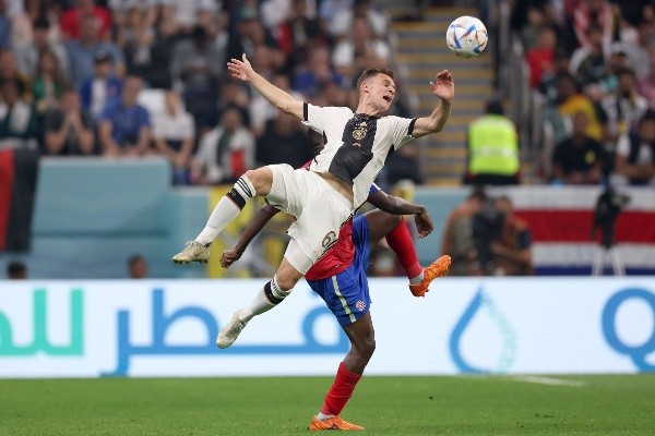 Kimmich quedó devastado tras la eliminación de Alemania en el Mundial de Qatar 2022. | Foto: Getty