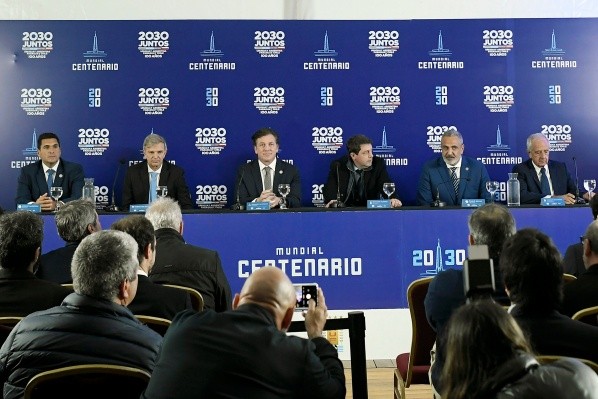 Los gobiernos de Uruguay, Argentina, Paraguay y Chile se reunieron el pasado 11 de noviembre en Santiago para redactar el acta de constitución de la Corporación Juntos 2030. | Foto: Getty Images.