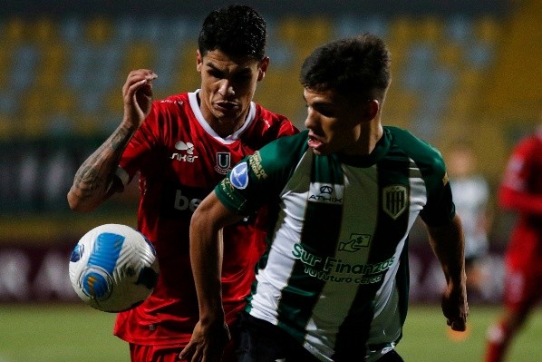 Erick Wiemberg jugó varios duelos internacionales con Unión La Calera entre Copa Libertadores y Copa Sudamericana. | Foto: Agencia UNO.